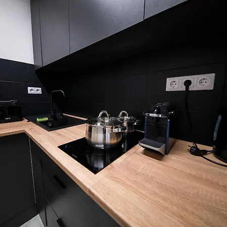 Riverfront Apartament *