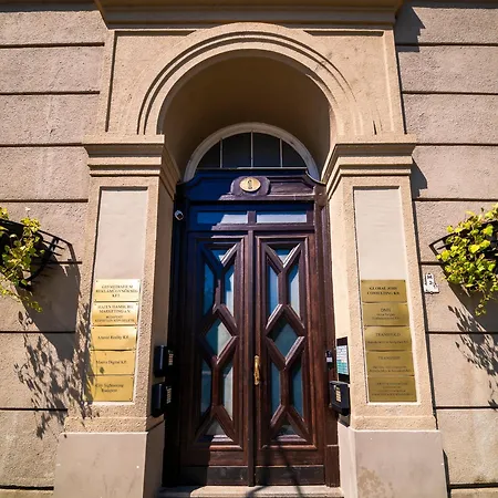 Riverfront Apartament