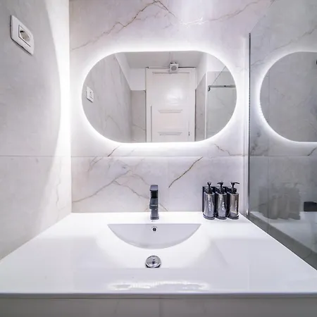 Riverfront Appartement